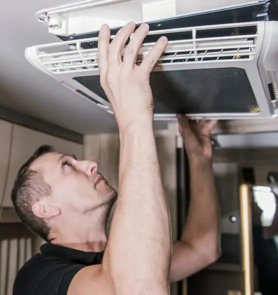  Professional Licensed And Insured Cleaners in Dakota Ridge, CO